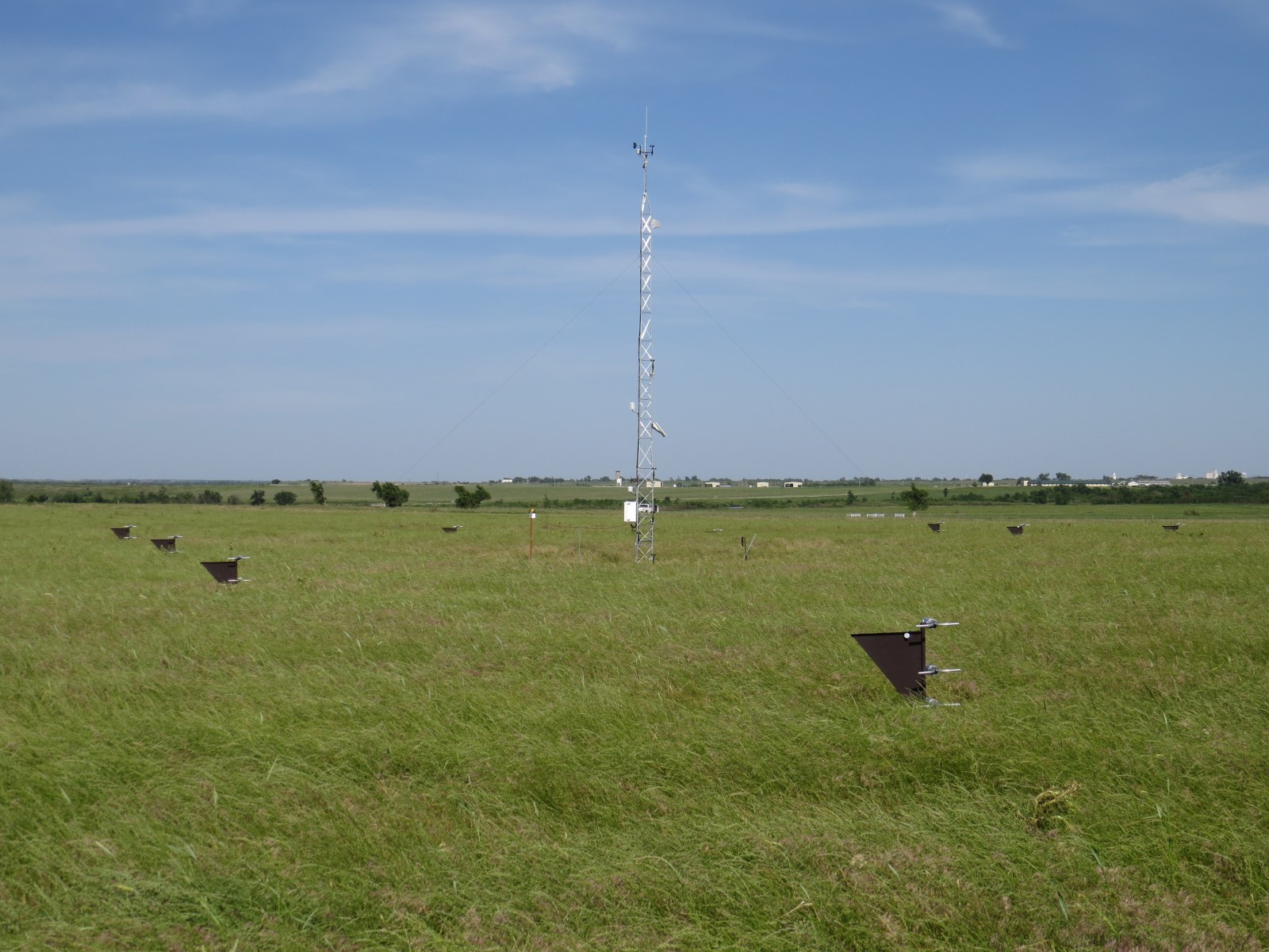 Photo of the El Reno Grazinglands Research Laboratory (LTAR) Network site looking across neighboring pastures.